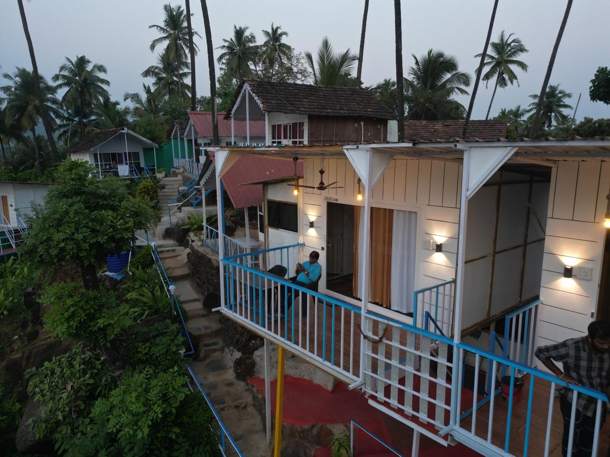 Hilltop Seaview Palolem Goa Hotel Екстериор снимка